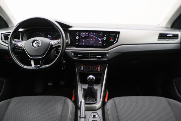 Volkswagen Polo 1.0 TSI Comfortline LED, Apple Carplay, ACC, Navigatie, Airco