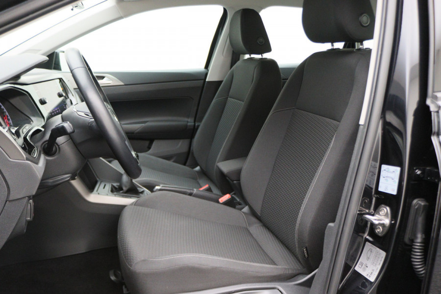 Volkswagen Polo 1.0 TSI Comfortline LED, Apple Carplay, ACC, Navigatie, Airco