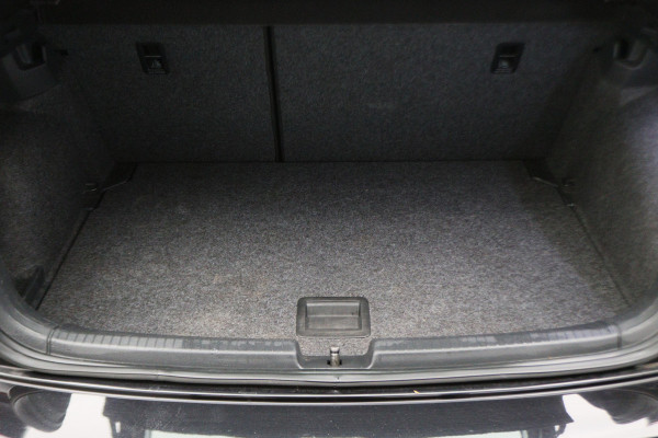 Volkswagen Polo 1.0 TSI Comfortline LED, Apple Carplay, ACC, Navigatie, Airco