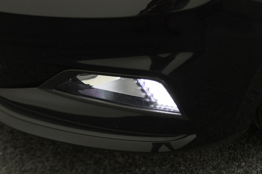 Volkswagen Polo 1.0 TSI Comfortline LED, Apple Carplay, ACC, Navigatie, Airco