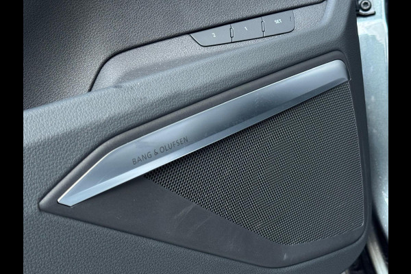 Audi e-tron 55 quattro S edition 95 kWh,2 X S-LINE, panoramadak, camera, vol opties, 25000 km, 1 e eigenaar, NL auto met nap