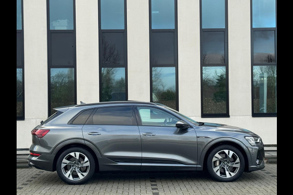 Audi e-tron 55 quattro S edition 95 kWh,2 X S-LINE, panoramadak, camera, vol opties, 25000 km, 1 e eigenaar, NL auto met nap