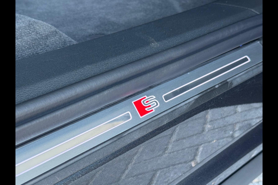 Audi e-tron 55 quattro S edition 95 kWh,2 X S-LINE, panoramadak, camera, vol opties, 25000 km, 1 e eigenaar, NL auto met nap