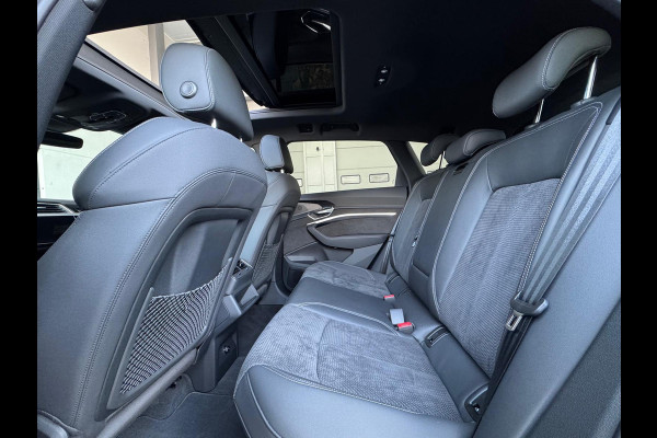Audi e-tron 55 quattro S edition 95 kWh,2 X S-LINE, panoramadak, camera, vol opties, 25000 km, 1 e eigenaar, NL auto met nap