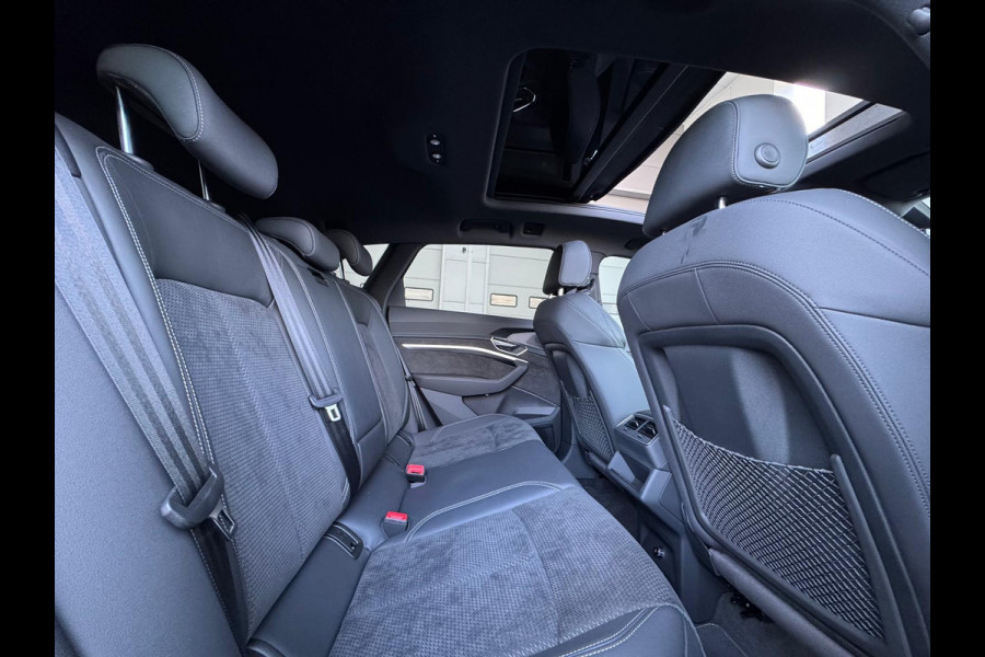 Audi e-tron 55 quattro S edition 95 kWh,2 X S-LINE, panoramadak, camera, vol opties, 25000 km, 1 e eigenaar, NL auto met nap