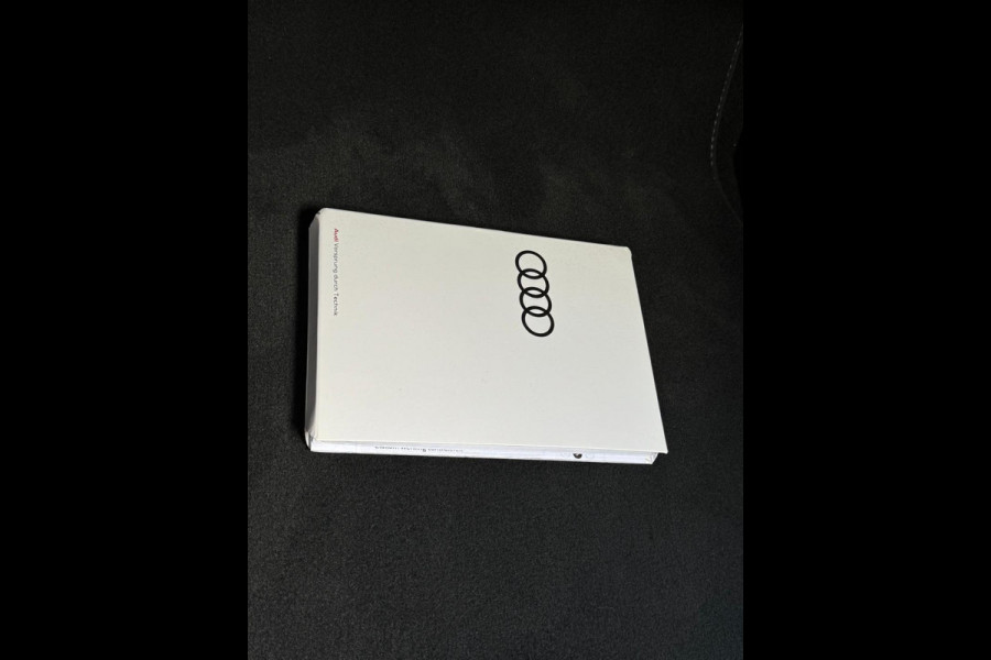 Audi e-tron 55 quattro S edition 95 kWh,2 X S-LINE, panoramadak, camera, vol opties, 25000 km, 1 e eigenaar, NL auto met nap