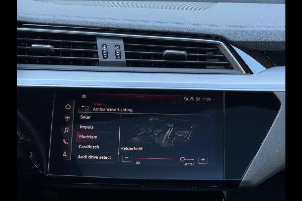 Audi e-tron 55 quattro S edition 95 kWh,2 X S-LINE, panoramadak, camera, vol opties, 25000 km, 1 e eigenaar, NL auto met nap