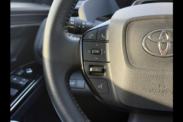 Toyota Bz4x 71,4 kWh 204pk Dynamic | 3-Fase, 360 Camera, Blind Spot monitor, Elektrische achterklep, Parkeersensoren, Stoelverwarming