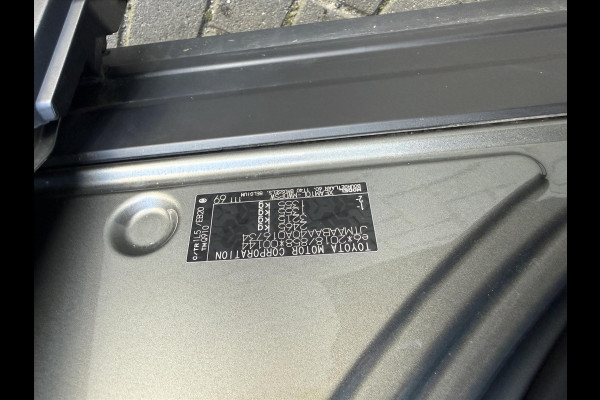 Toyota Bz4x 71,4 kWh 204pk Dynamic | 3-Fase, 360 Camera, Blind Spot monitor, Elektrische achterklep, Parkeersensoren, Stoelverwarming