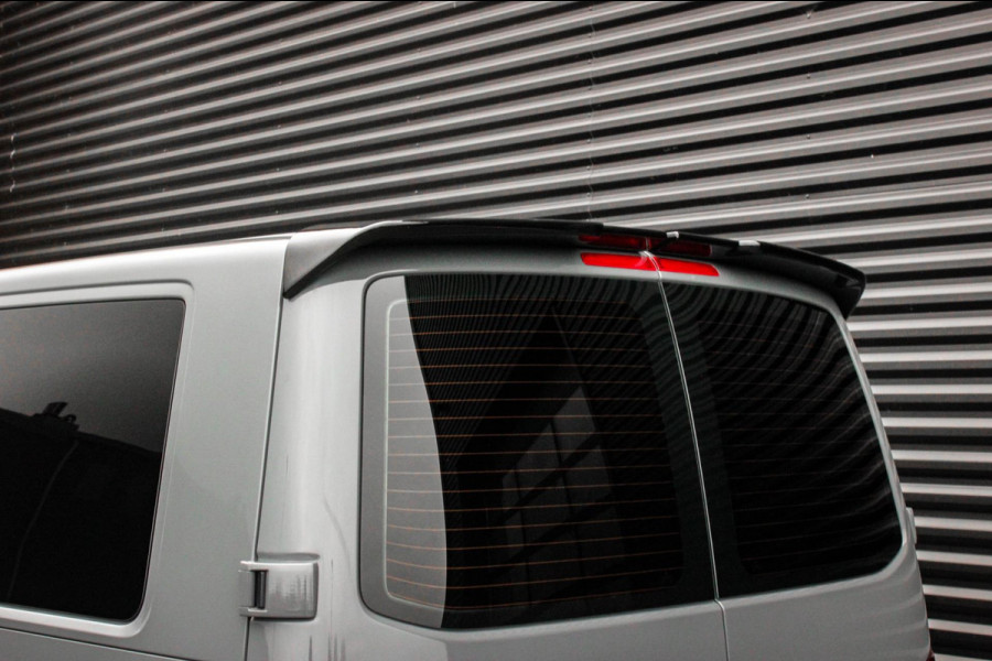 Volkswagen Transporter 2.0 TDI L2H1 150PK BULLI DC DUBBEL CABINE / LEIGHTONVANS BODYKIT / FULL OPTINS / LEDER / FULL BLACK / APPLE