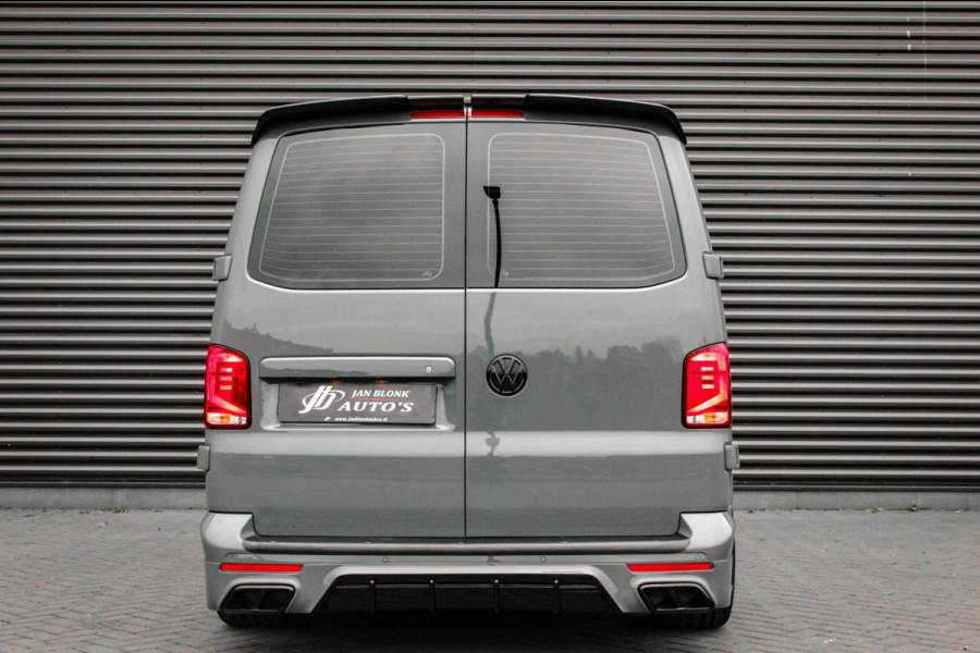 Volkswagen Transporter 2.0 TDI L2H1 150PK BULLI DC DUBBEL CABINE / LEIGHTONVANS BODYKIT / FULL OPTINS / LEDER / FULL BLACK / APPLE