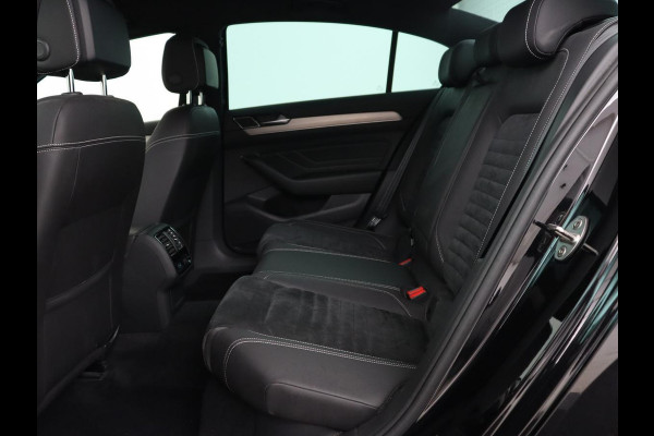 Volkswagen Passat 2.0 TSI R Line | 190pk | Trekhaak | Leder/Alcantara | Stoelverwarming | Camera | Matrix LED | Adaptive cruise | Virtual Cockpit | Carplay | Navigatie