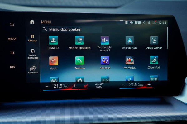 BMW 2 Serie Active Tourer 220i / Aut / M-Sport / Pano / Trekhaak / 19'' / HUD