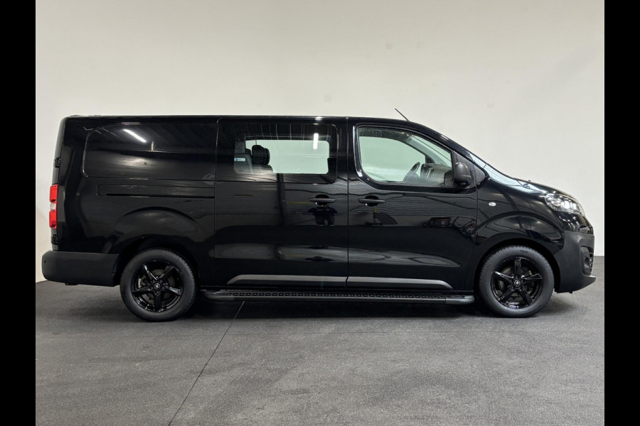 Opel Vivaro 102pk L3H1 Edition Dubbele Cabine 6persoons Navigatie Trekhaak Airco Cruise control