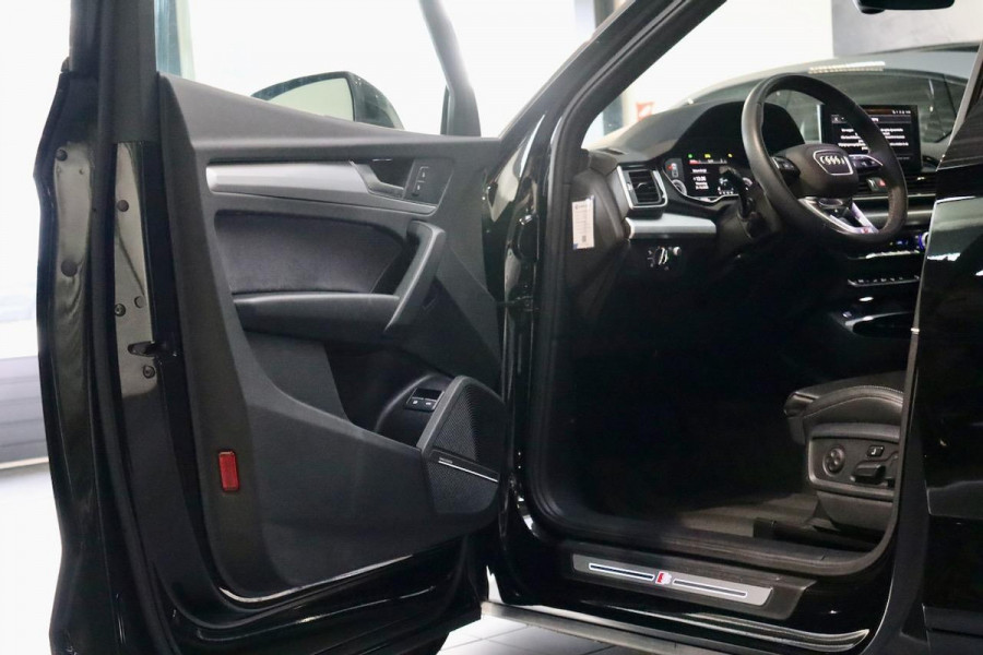 Audi Q5 55 TFSI e Quattro Competition FULL OPTION!!