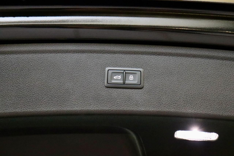 Audi Q5 55 TFSI e Quattro Competition FULL OPTION!!