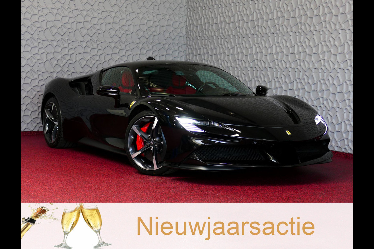 Ferrari SF90 Stradale 4.0 V8 1000PK INCL BTW/BPM. CARBON SEATS/STUUR LIFT CARPLAY AFS CAMERA phev
