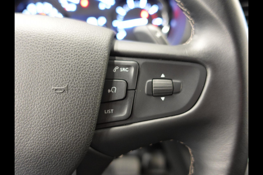Opel Vivaro 2.0 BlueHDi 145PK L3 Automaat Airco Navigatie Trekhaak Cruise control