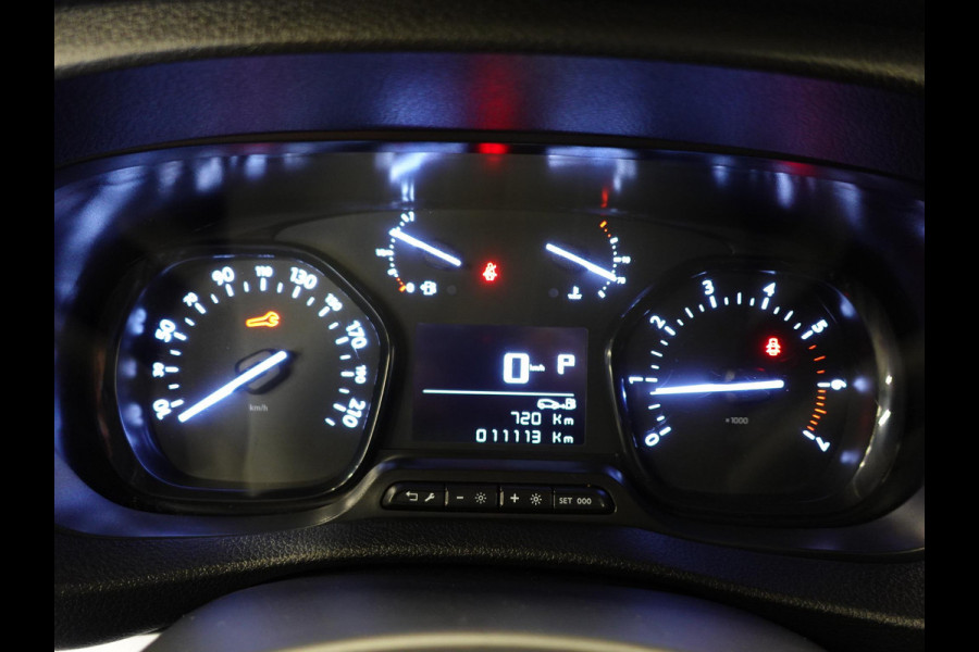 Opel Vivaro 2.0 BlueHDi 145PK L3 Automaat Airco Navigatie Trekhaak Cruise control