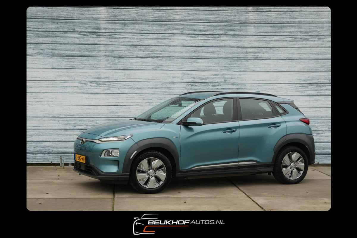 Hyundai Kona EV Comfort 64 kWh Soh99% Carplay Navi Camera