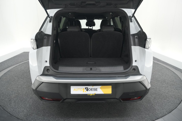 Peugeot 5008 Hybrid 136 e-DCS6 Allure | 7 Zitplaatsen | Camera | Stoelverwarming | Panoramic Navigation pack