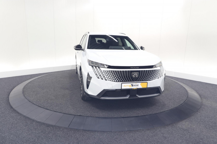 Peugeot 5008 Hybrid 136 e-DCS6 Allure | 7 Zitplaatsen | Camera | Stoelverwarming | Panoramic Navigation pack