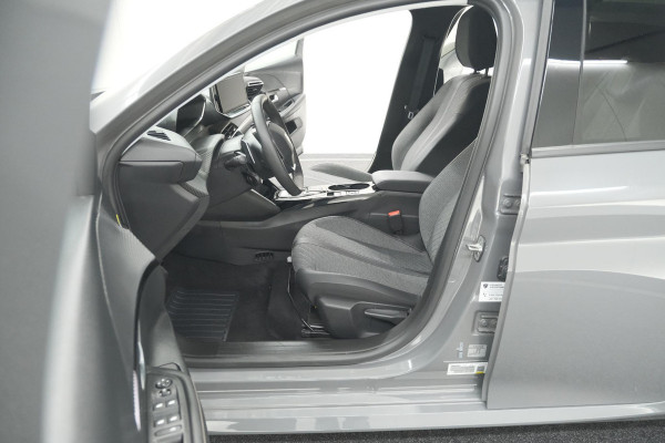 Peugeot 208 Hybrid 110 e-DCS6 Allure | Stoelverwarming | Apple Carplay | Parkeersensoren