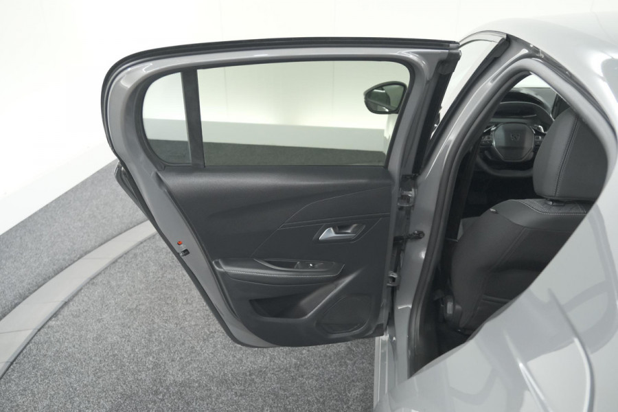 Peugeot 208 Hybrid 110 e-DCS6 Allure | Stoelverwarming | Apple Carplay | Parkeersensoren