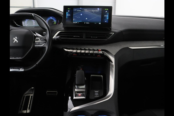 Peugeot 3008 1.6 HYbrid 225 GT | Panoramadak | Trekhaak | Adaptive cruise | 360 Camera | Stoelverwarming | Carplay | Focal HiFi | Navigatie | 19'' | PHEV | Plug In