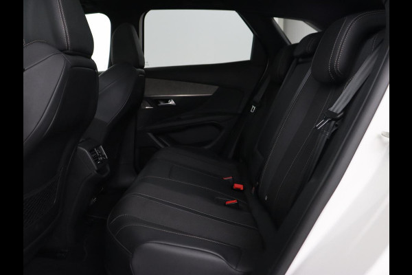 Peugeot 3008 1.6 HYbrid 225 GT | Panoramadak | Trekhaak | Adaptive cruise | 360 Camera | Stoelverwarming | Carplay | Focal HiFi | Navigatie | 19'' | PHEV | Plug In
