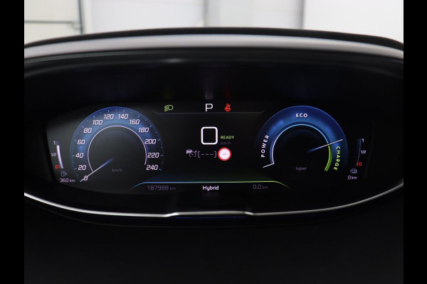 Peugeot 3008 1.6 HYbrid 225 GT | Panoramadak | Trekhaak | Adaptive cruise | 360 Camera | Stoelverwarming | Carplay | Focal HiFi | Navigatie | 19'' | PHEV | Plug In