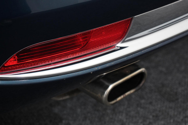 Fiat 500 1.2 Lounge | Navigatie | Climate Control | Lederen Bekleding | Panoramadak | Cruise Control | Bluetooth | Parkeersensoren | Lichtmetalen velgen