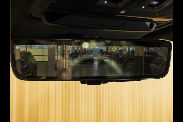 Land Rover Defender 110 2.0 P300e 110 X-Dynamic HSE 22"-PANO-HUD-MERIDIAN