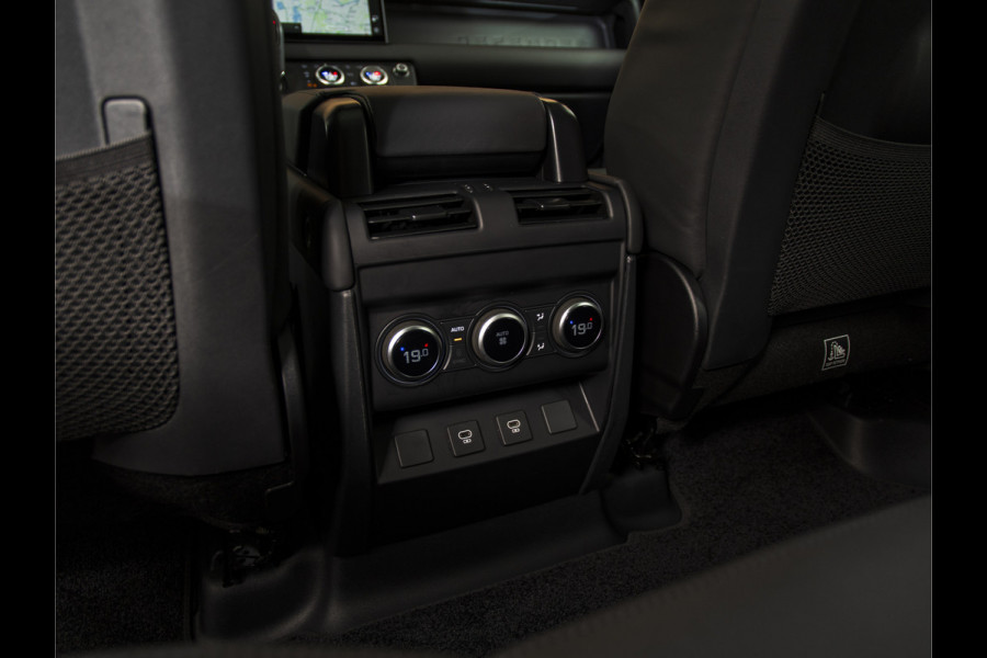 Land Rover Defender 110 2.0 P300e 110 X-Dynamic HSE 22"-PANO-HUD-MERIDIAN