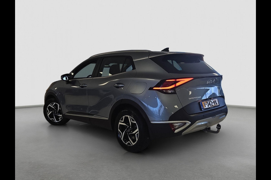 Kia Sportage 1.6 T-GDi MHEV | Camera | Apple CarPlay/Android Auto | Stuur-/Stoelverwarming | 17” Velgen | Clima | PDC | Cruise | LED |
