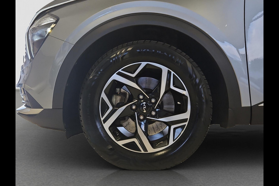 Kia Sportage 1.6 T-GDi MHEV | Camera | Apple CarPlay/Android Auto | Stuur-/Stoelverwarming | 17” Velgen | Clima | PDC | Cruise | LED |