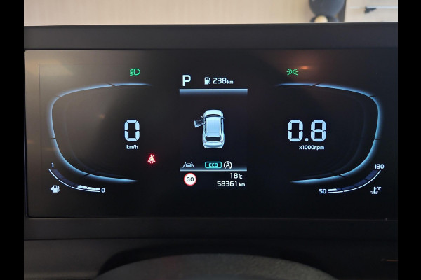 Kia Sportage 1.6 T-GDi MHEV | Camera | Apple CarPlay/Android Auto | Stuur-/Stoelverwarming | 17” Velgen | Clima | PDC | Cruise | LED |