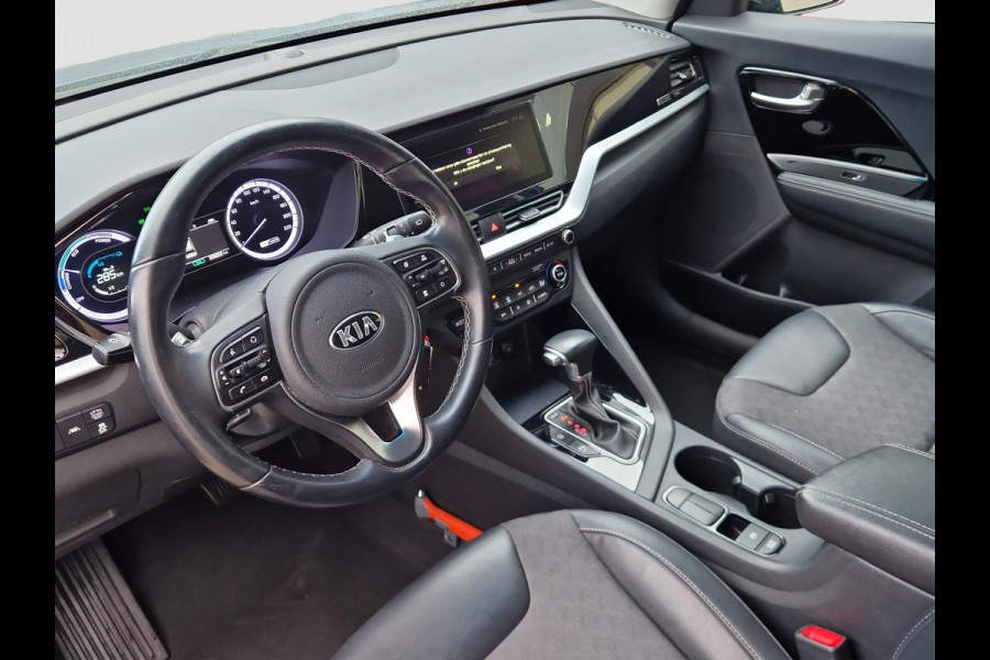 Kia Niro 1.6 GDi Hybrid DynamicLine | Navigatie | Camera | Cruise | Licht- en Regensensor |