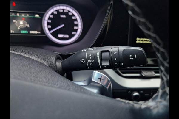 Kia Niro 1.6 GDi Hybrid DynamicLine | Navigatie | Camera | Cruise | Licht- en Regensensor |