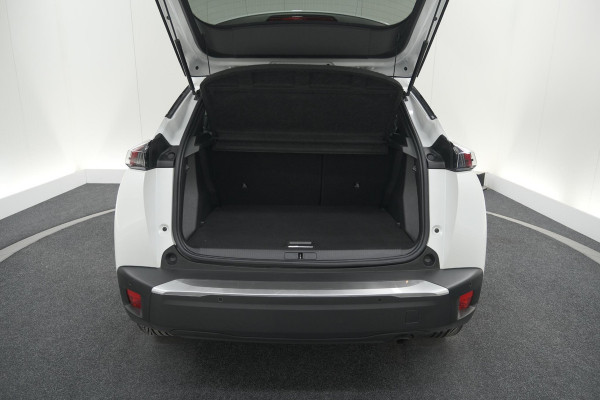 Peugeot 2008 PureTech 102 Allure Pack | Allseason Banden | Parkeersensoren | Apple Carplay