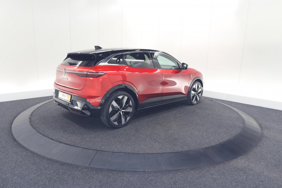 Renault Mégane E-Tech EV40 Boost Charge Techno | Pack Winter | Camera | Adaptieve Cruise Control | Dodehoekdetectie