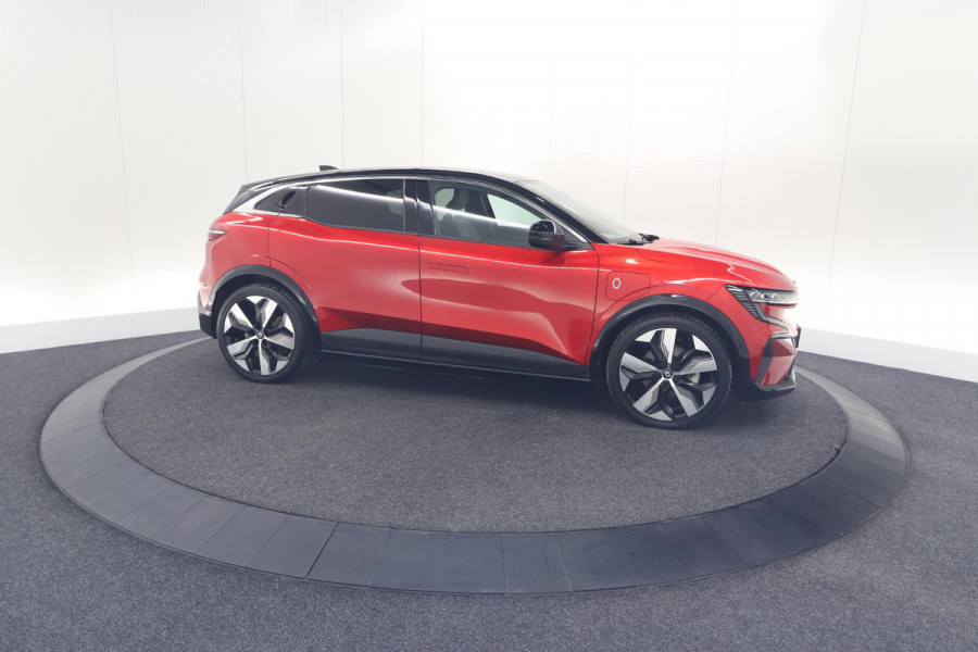 Renault Mégane E-Tech EV40 Boost Charge Techno | Pack Winter | Camera | Adaptieve Cruise Control | Dodehoekdetectie