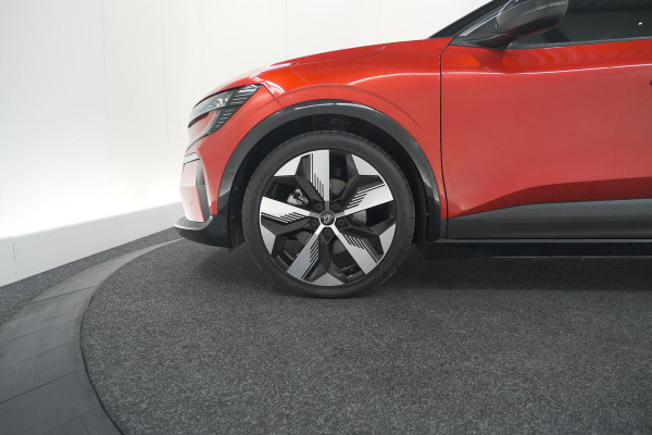 Renault Mégane E-Tech EV40 Boost Charge Techno | Pack Winter | Camera | Adaptieve Cruise Control | Dodehoekdetectie