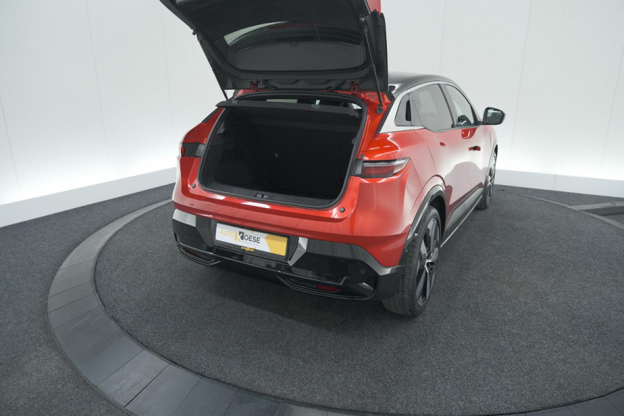 Renault Mégane E-Tech EV40 Boost Charge Techno | Pack Winter | Camera | Adaptieve Cruise Control | Dodehoekdetectie