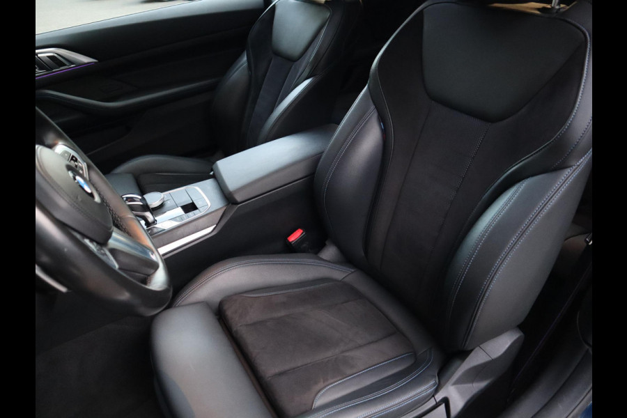 BMW 4 Serie Coupé 430i High Executive M Sport / Automaat / Laser LED / Sportstoelen / 19 Inch / HarmanKardon / Head Up Display /