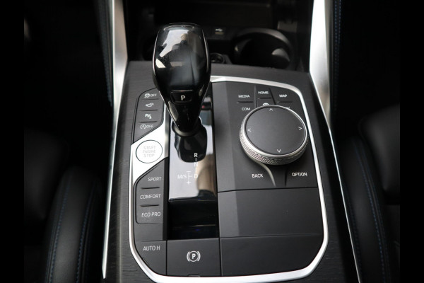 BMW 4 Serie Coupé 430i High Executive M Sport / Automaat / Laser LED / Sportstoelen / 19 Inch / HarmanKardon / Head Up Display /