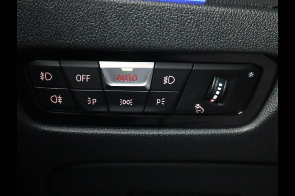 BMW 4 Serie Coupé 430i High Executive M Sport / Automaat / Laser LED / Sportstoelen / 19 Inch / HarmanKardon / Head Up Display /