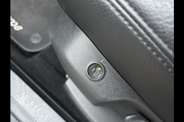 Peugeot 3008 1.2 130pk Leder, Navi, Carplay, Camera, Stoelverw.