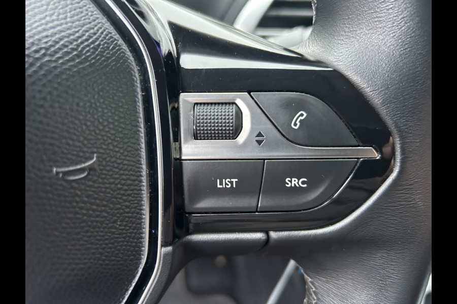 Peugeot 3008 1.2 130pk Leder, Navi, Carplay, Camera, Stoelverw.