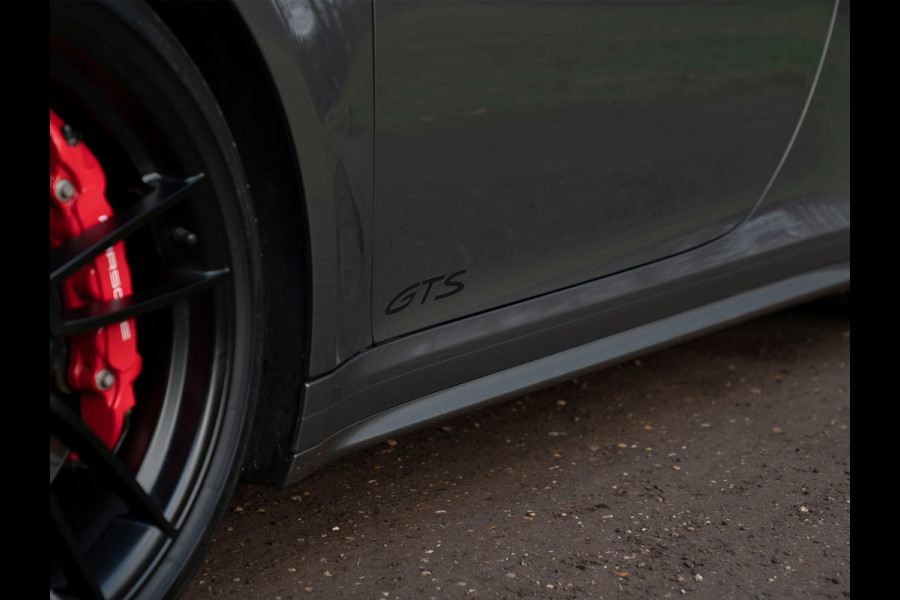 Porsche 911 Cabrio 3.0 Carrera GTS | SportDesign | Bose | Adapt. cruise | Centerlock | Adaptieve Sportstoelen